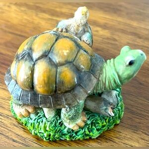 3/$15 1996 Enseco Collectible Turtle Figurine Mother and Baby